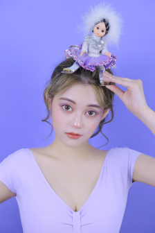 里番本子肉全彩无码中英翻译